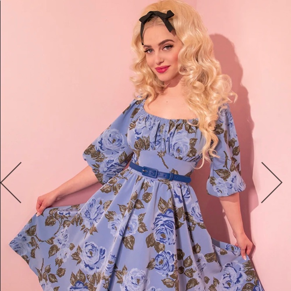 NWT Micheline Pitt Vacation Dress in Sunset Blue Roses